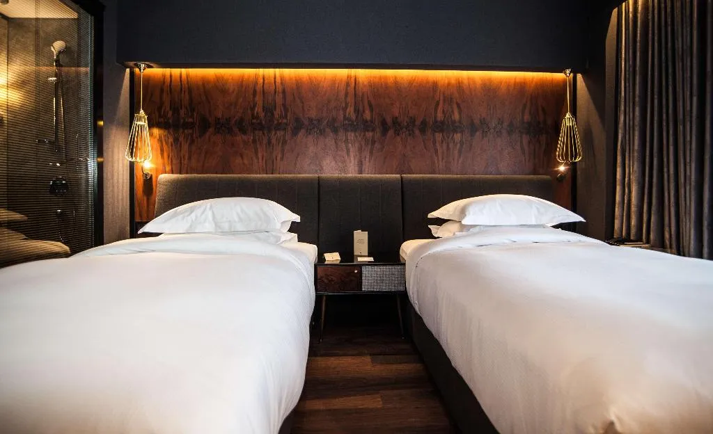 DOUBLE DELUXE KING BED Room, Doubletree By Hilton Izmir Airport, Izmir