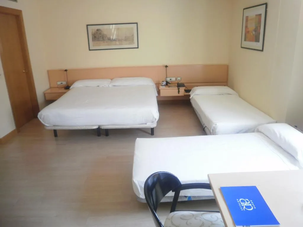 QUADRUPLE STANDARD Room, Hotel AR Parquesur, Madrid