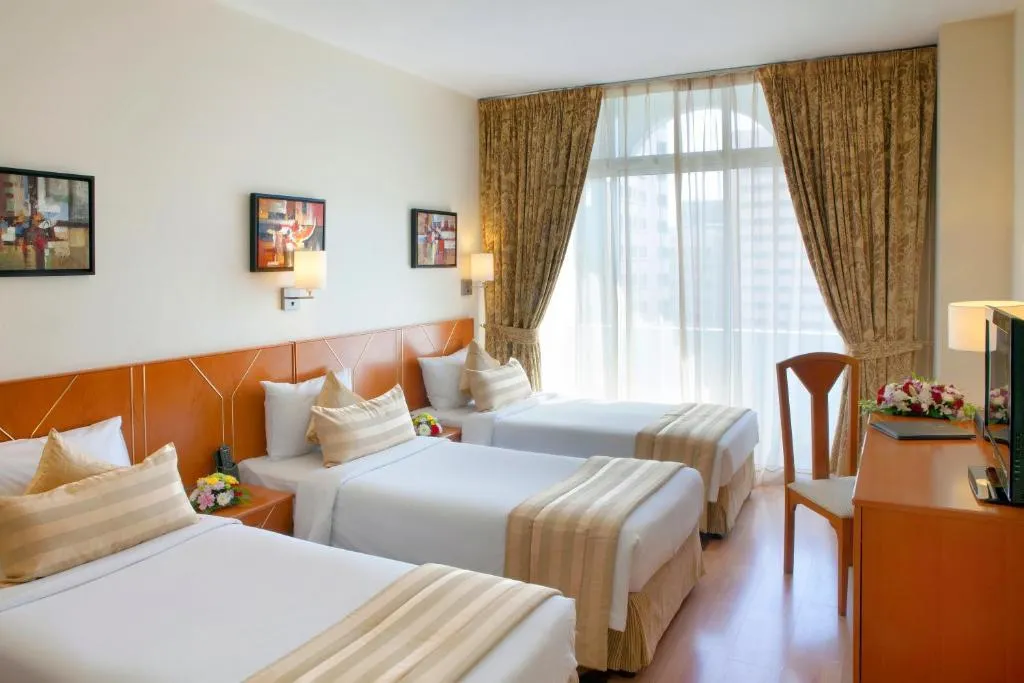 SUITE ONE BEDROOM Room, Landmark Hotel Baniyas, Dubai