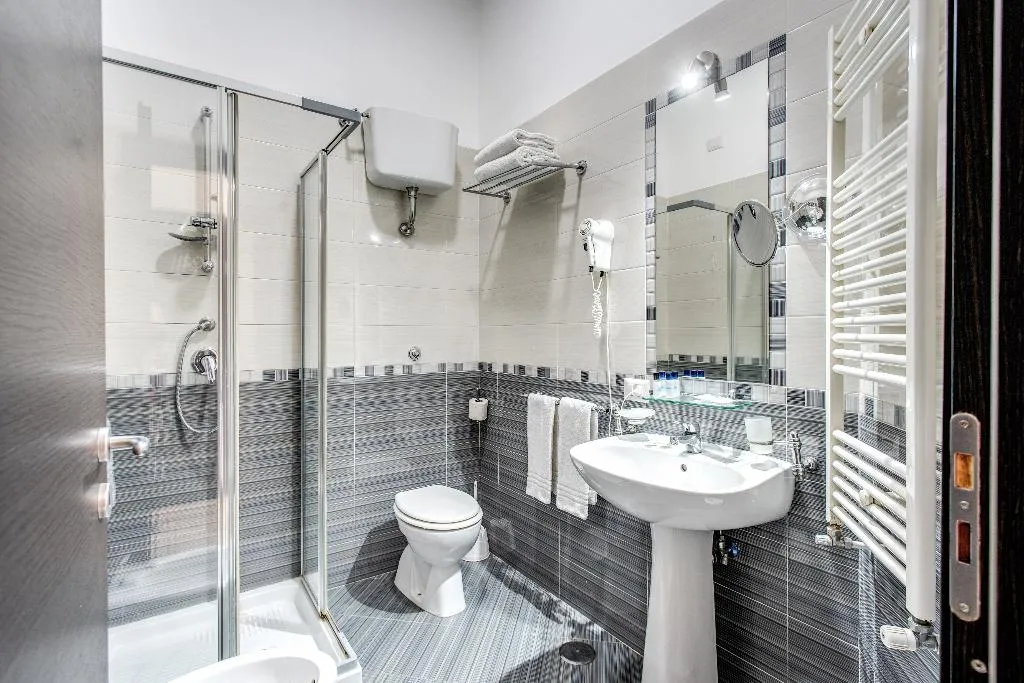 Double or Twin STANDARD Room, Napoli Suite, Naples