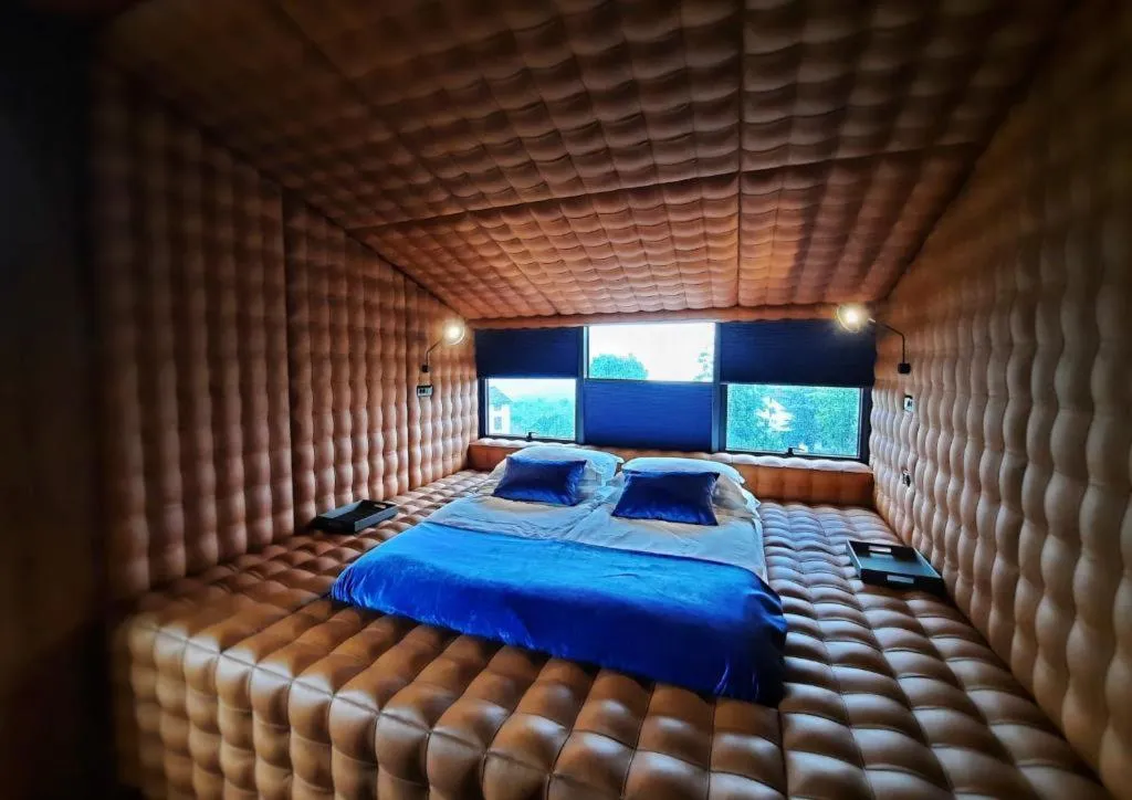 DOUBLE LUXURY CITY VIEW Room, ROXANICH Winery and Design Hotel, Istria