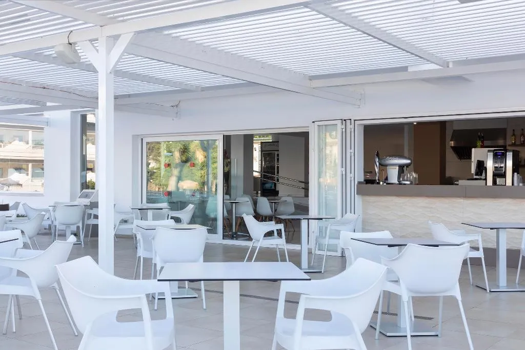 Terrace, Hotel Palia La Roca, Costa Del Sol