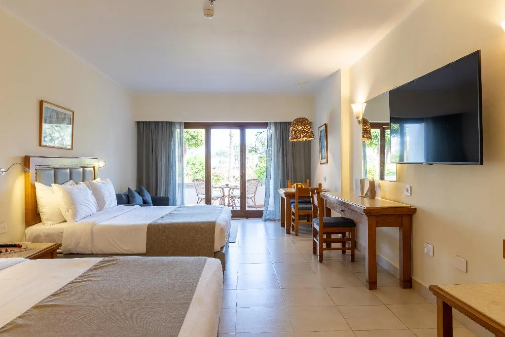 SINGLE SUPERIOR SEA VIEW Room, Fort Arabesque Resort, Spa and Villas, Red Sea Riviera