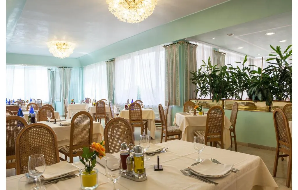 Restaurant, Hotel The Originals Venise Sud Bristol Chioggia, Venice