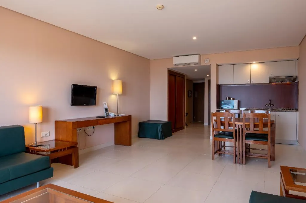 SUITE TWO BEDROOMS Room, Vila Gale Atlantico, Algarve