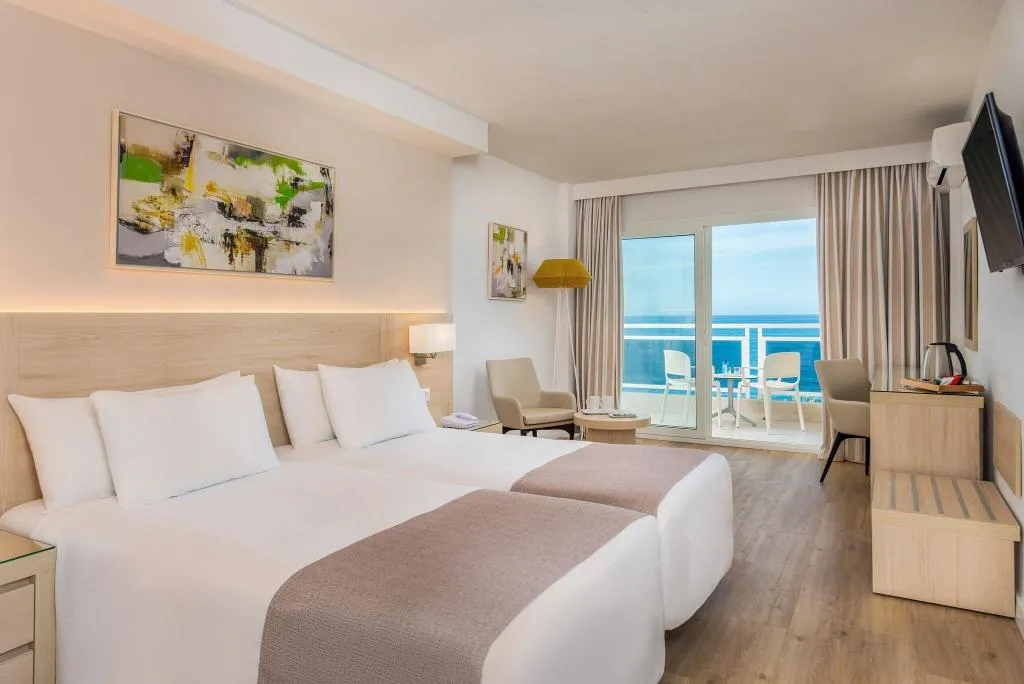 Room, Hotel Las Arenas Affiliated by Meliá, Costa Del Sol