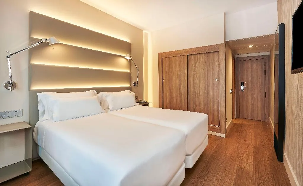 Double or Twin STANDARD Room, NH Sants Barcelona, Barcelona