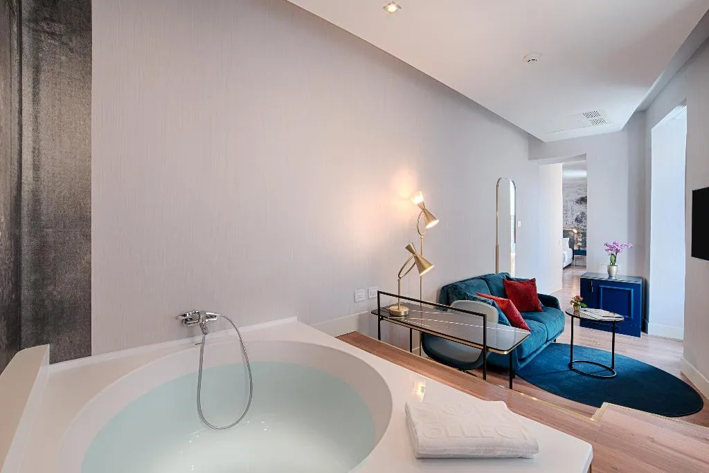 SUITE WITH TERRACE Room, NH Collection Roma Fori Imperiali, Rome