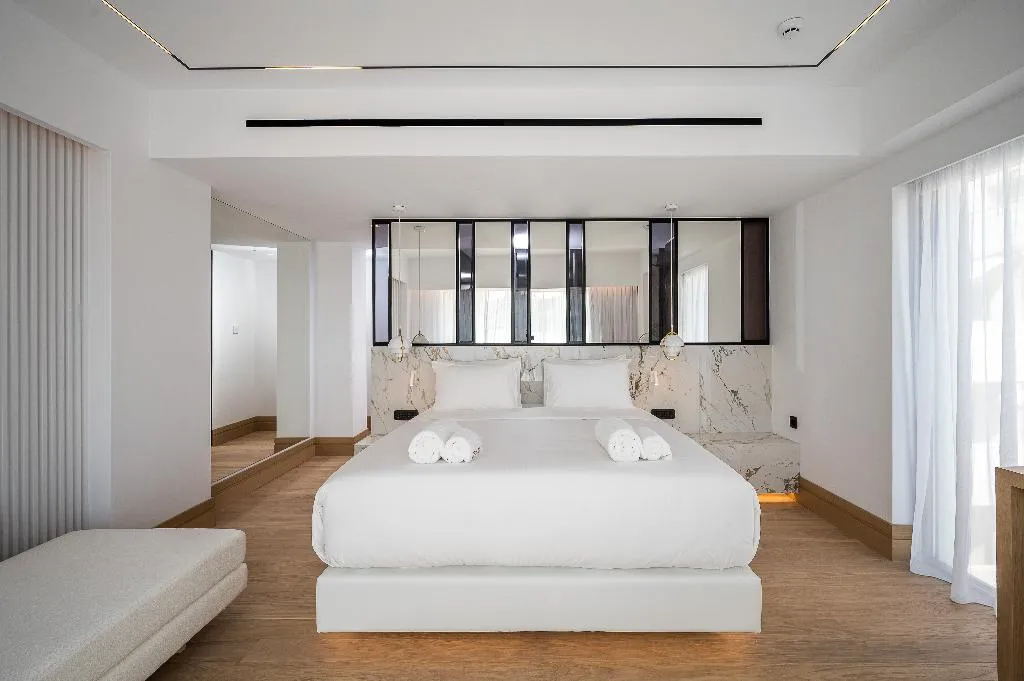 SUITE DELUXE Room, Ethereal White Resort, Crete