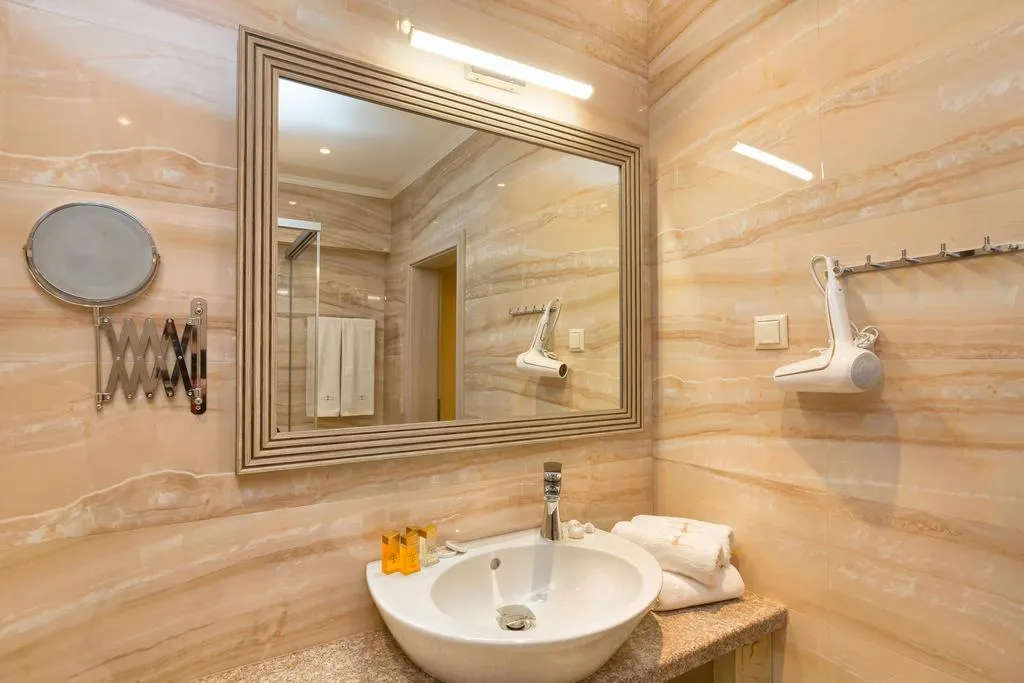 APARTMENT TWO BEDROOMS Room, Argisht Partez, Varna
