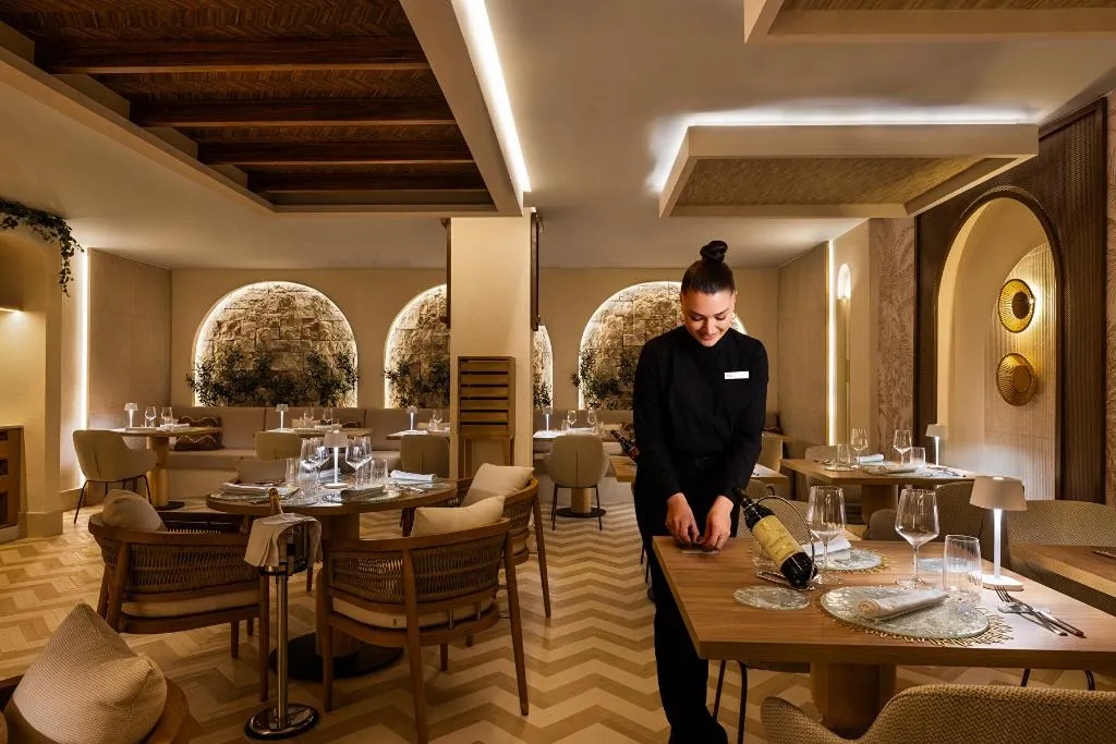 Restaurant, Hotel Riu Palace La Mola, Ibiza