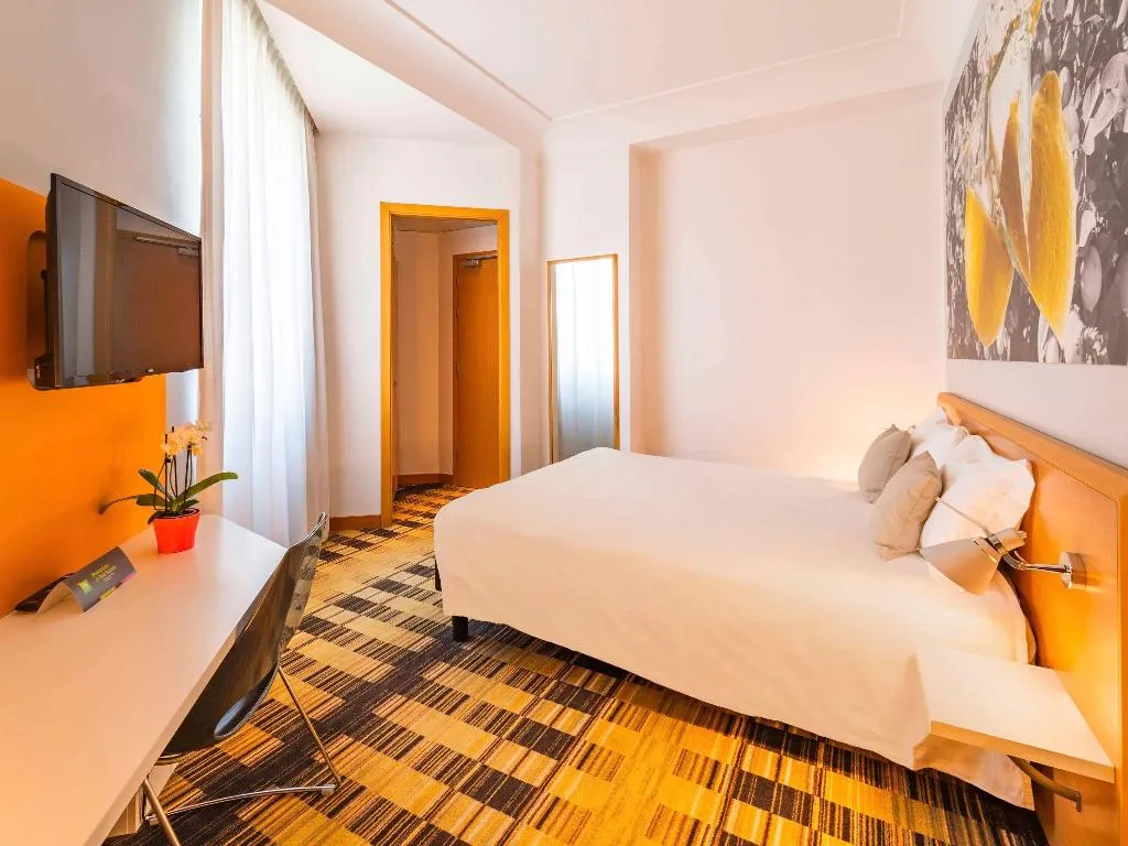 Room, Ibis Styles Napoli Garibaldi, Naples