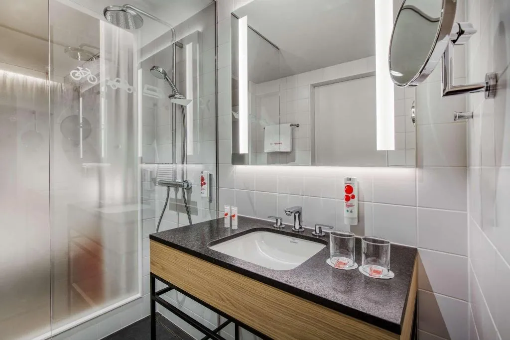 Room, IntercityHotel Amsterdam Airport, Amsterdam