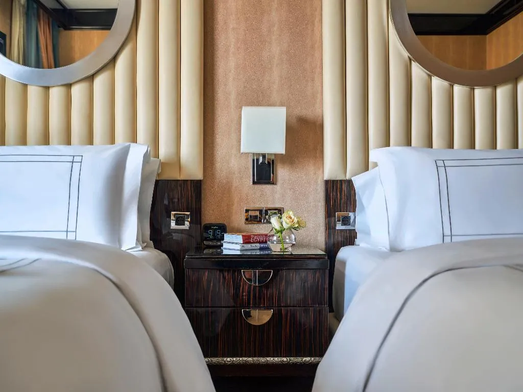 Room, Fairmont Nile City, Cairo