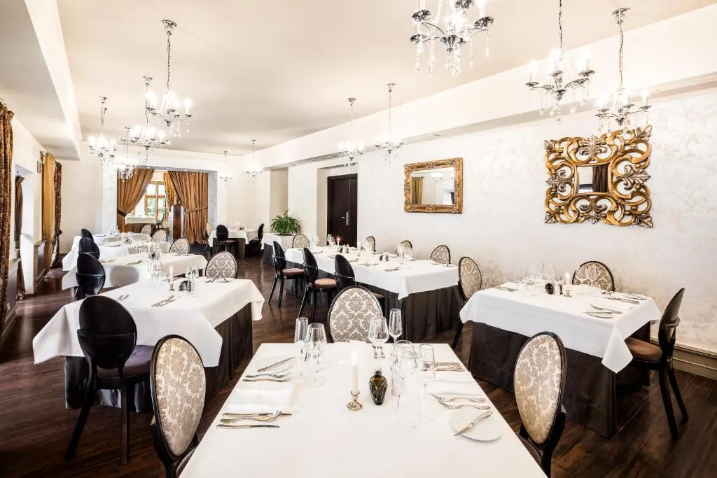 Restaurant, Grand Palace Brno, Prague
