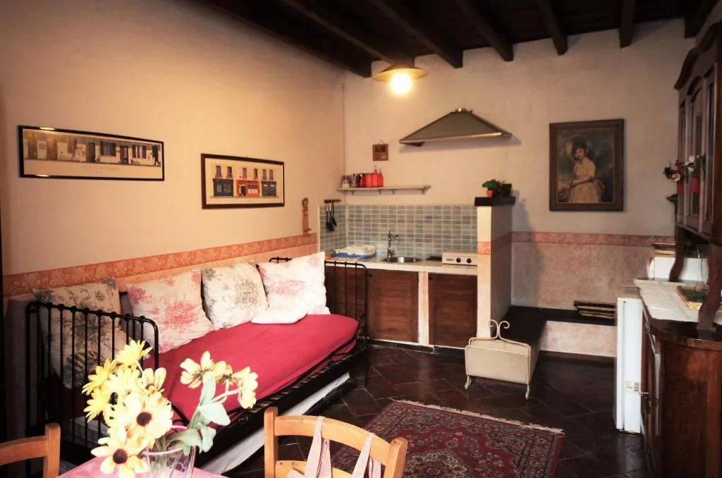 Room, Antica Corte Milanese, Milan