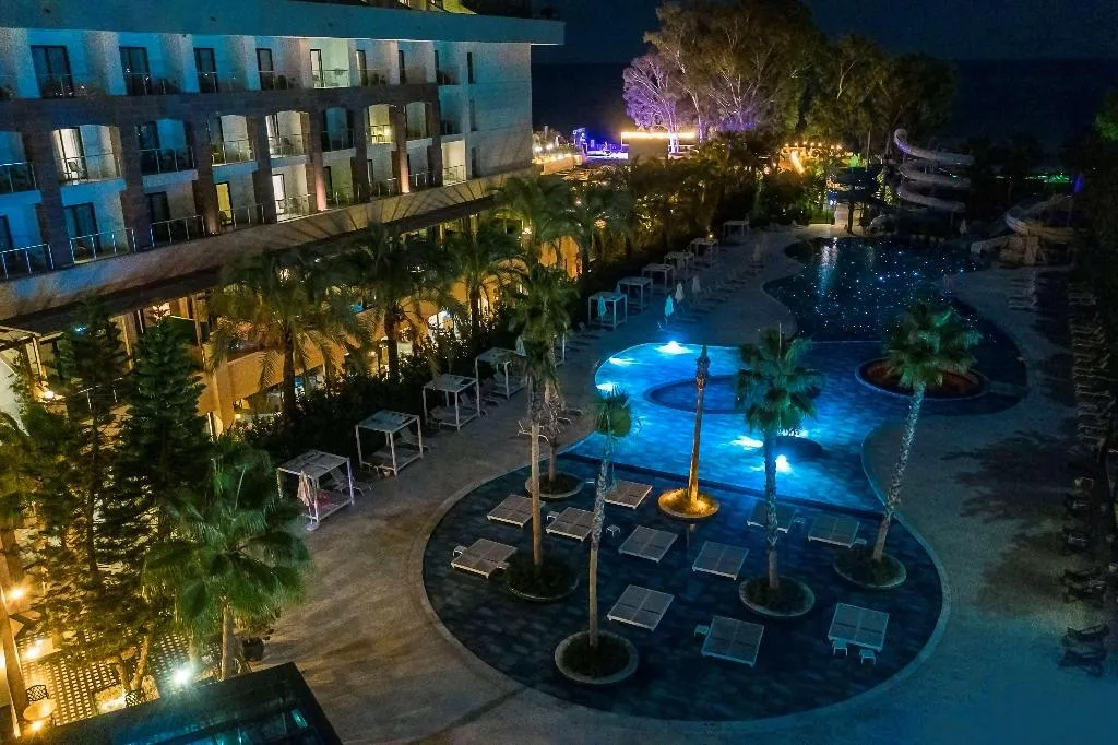 Pool, DoubleTree By Hilton Antalya Kemer, Antalya