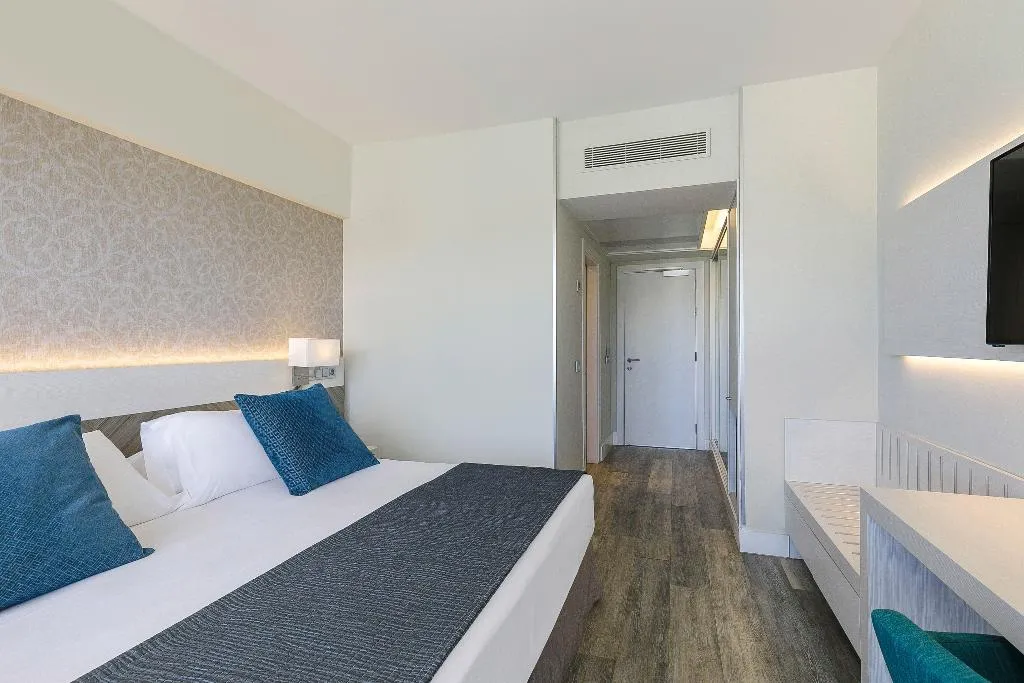 SUITE STANDARD Room, Sol Torremolinos Don Pablo, Costa Del Sol