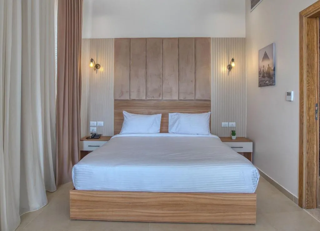 Room, Mazar Pyramids Hotel, Cairo