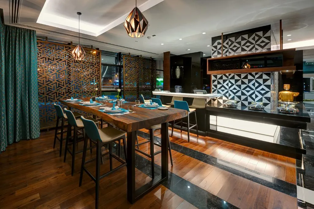 Restaurant, Novotel Sharjah Expo Centre, Dubai