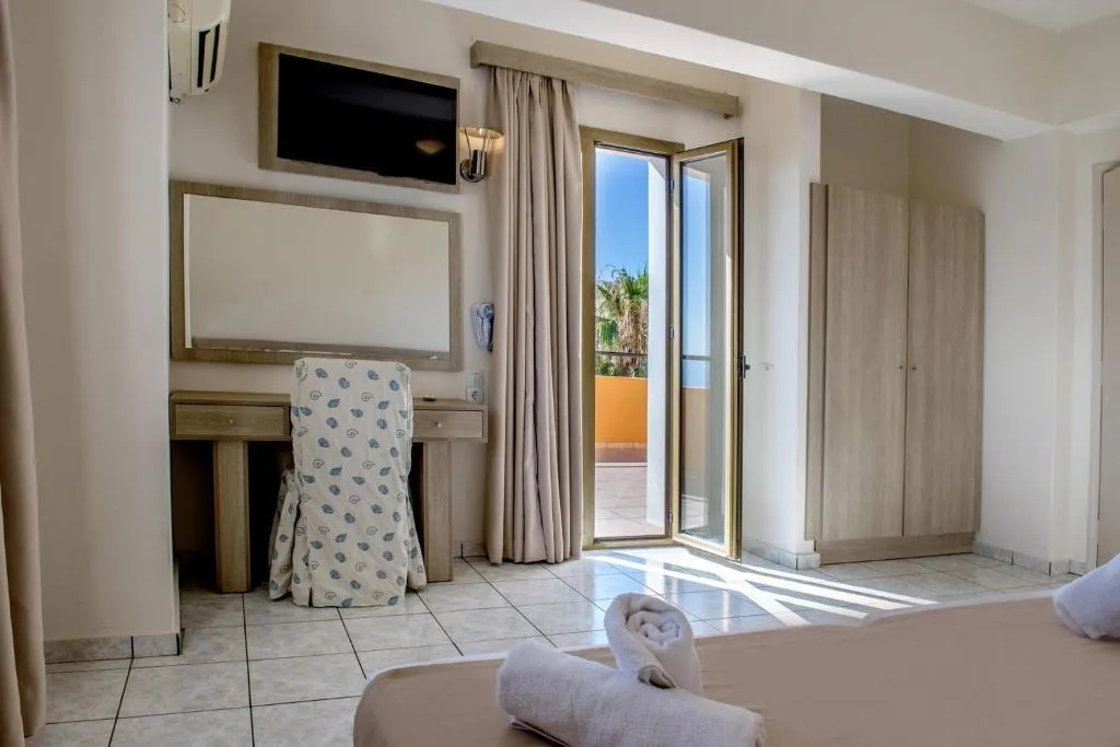 Double or Twin STANDARD Room, Elmi Suites Beach Hotel, Crete