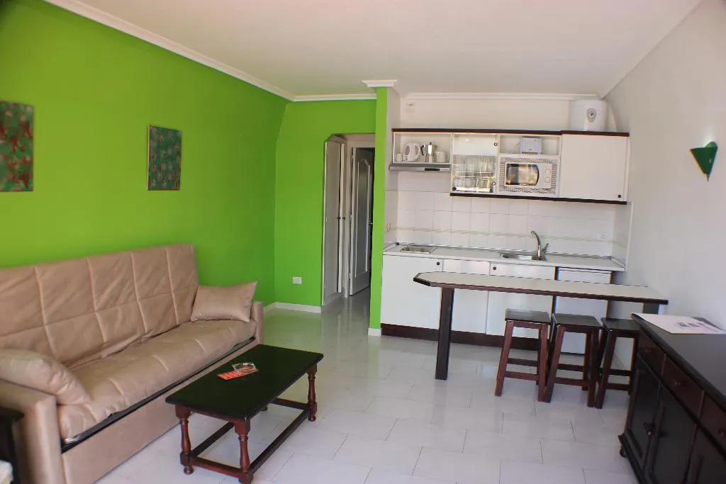 APARTMENT CAPACITY 1 Room, La Piramide, Fuerteventura