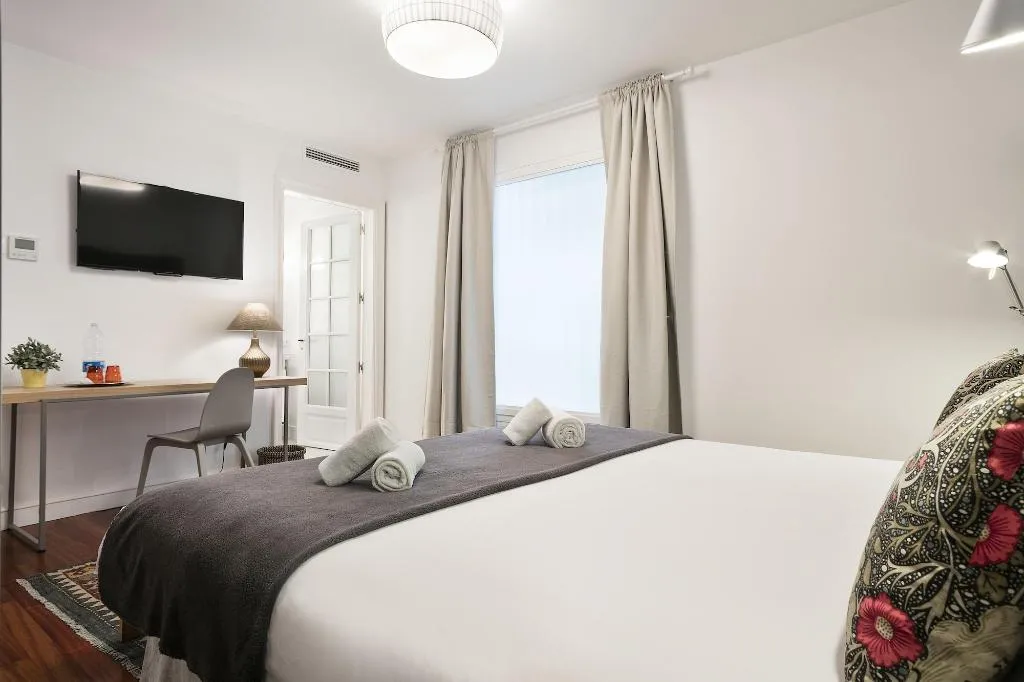 Room, Milton House Gran Vía, Barcelona