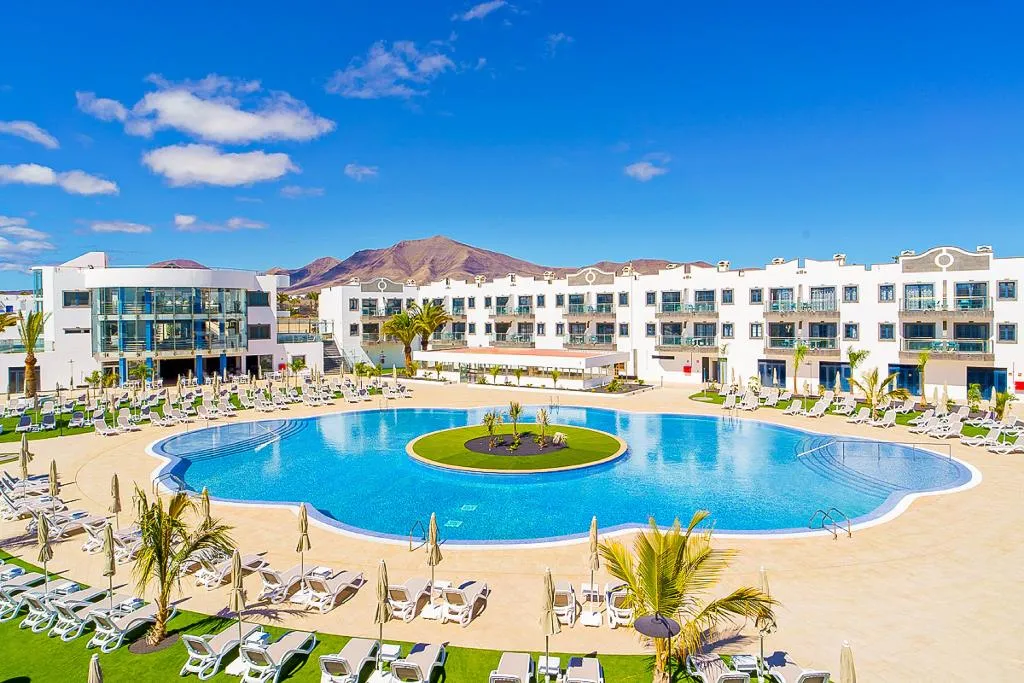 Pool, Hotel Cordial Marina Blanca, Lanzarote
