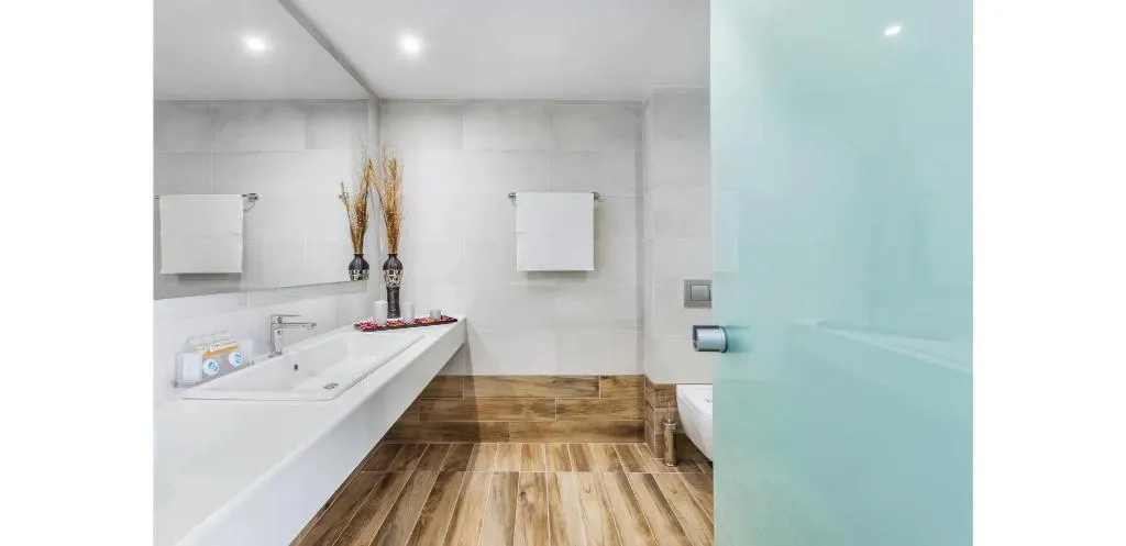 Double or Twin DELUXE Room, Iris Hotel, Halkidiki