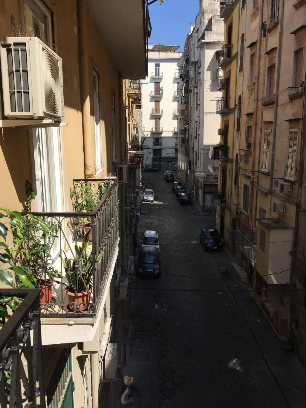 General view, B B Emme21, Naples