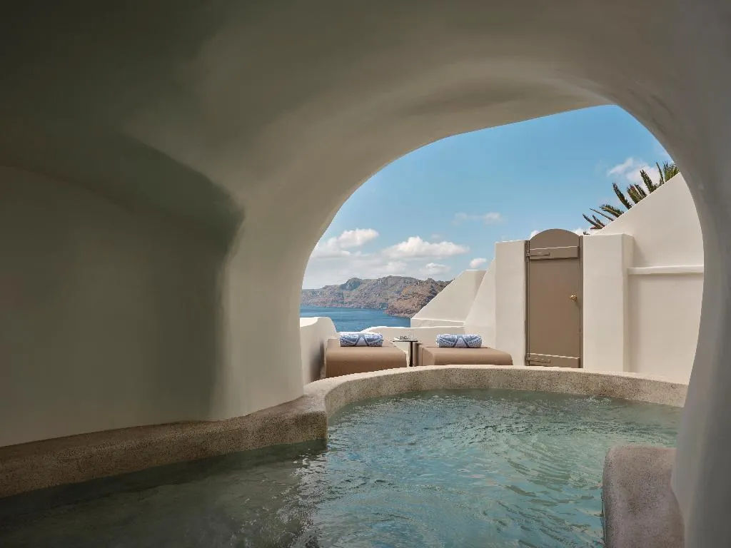 SUITE WITH PRIVATE POOL Room, Andronis Boutique, Santorini