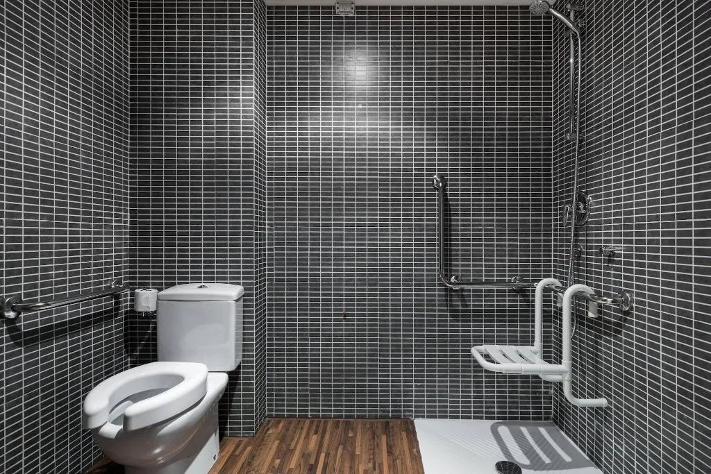 Room, AC Milano, Milan