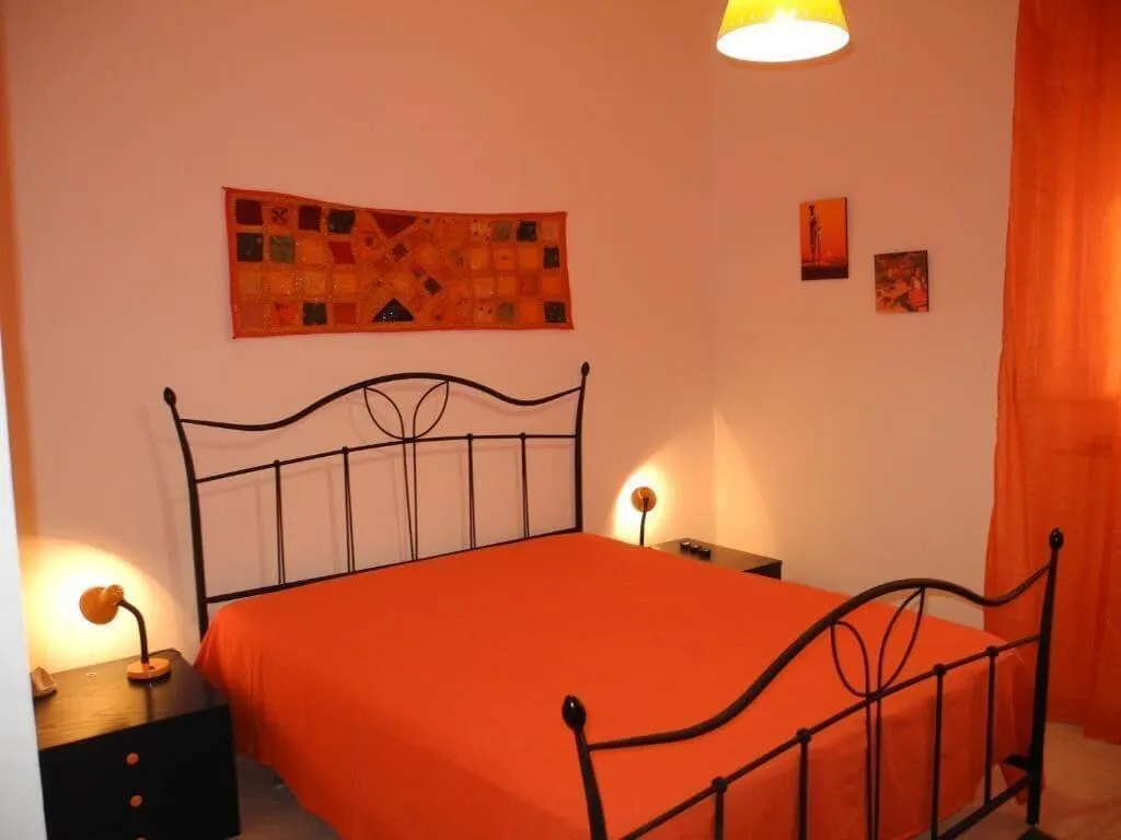 Room, Melone Giallo, Palermo
