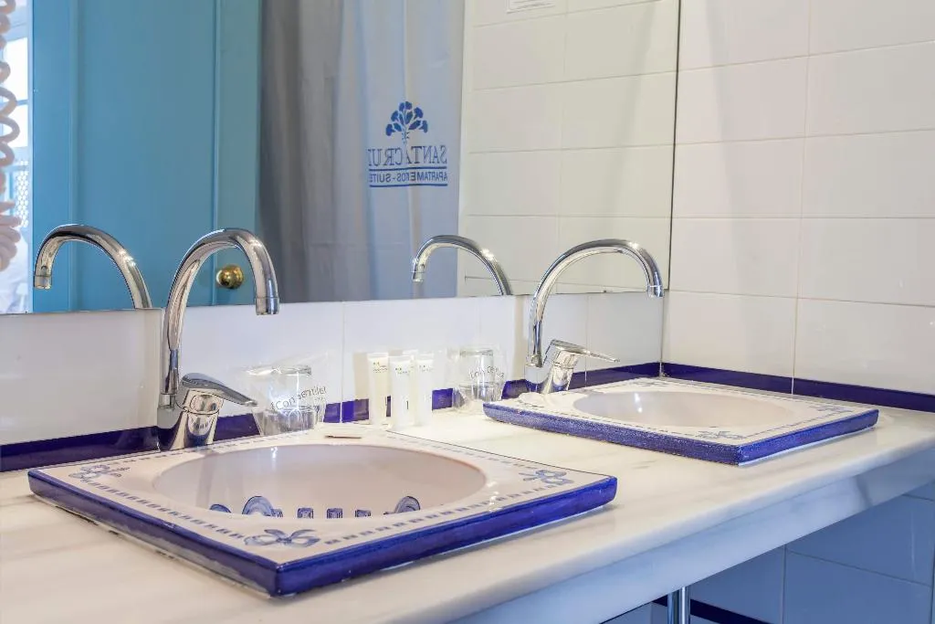 APARTMENT STANDARD Room, Apartamentos Suites Santa Cruz, Seville