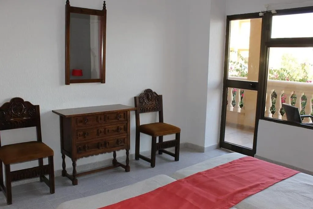 Room, Isla del Sol, Majorca