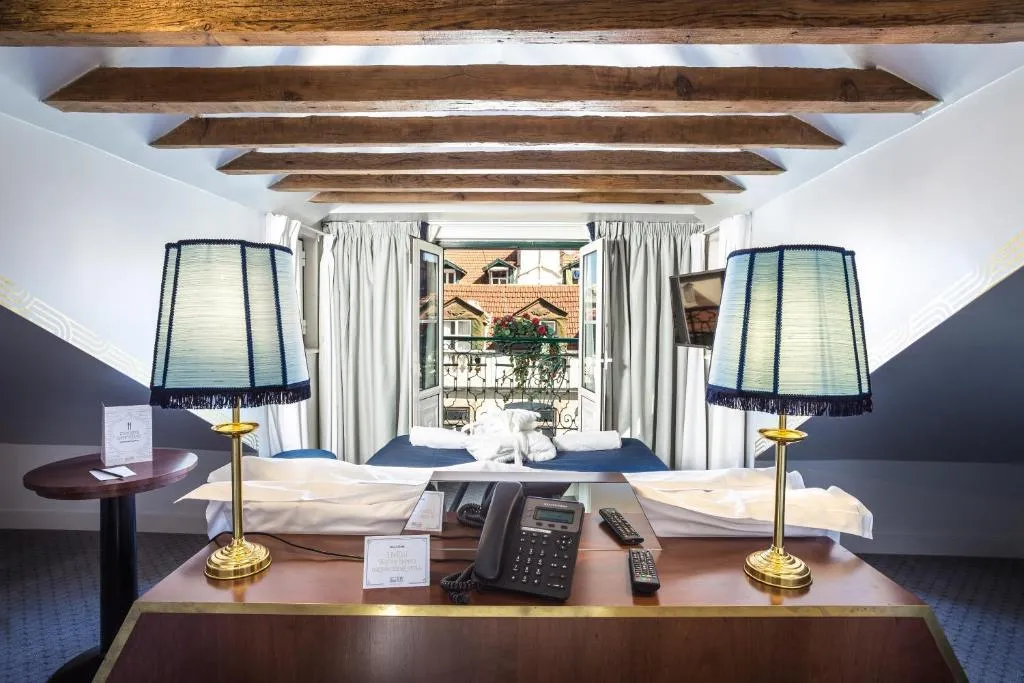 Double or Twin DELUXE WITH TERRACE Room, The Lift Boutique Hotel by RIDAN Hotels, Lisbon