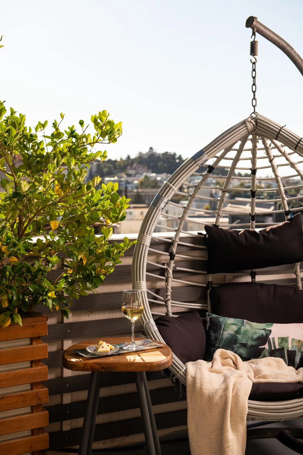 Terrace, The Urban Nest Athens - Suites & Apartments, Athens