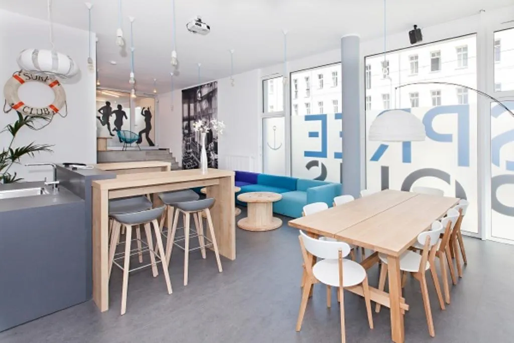 Lobby, Spreepolis Boardinghaus, Berlin