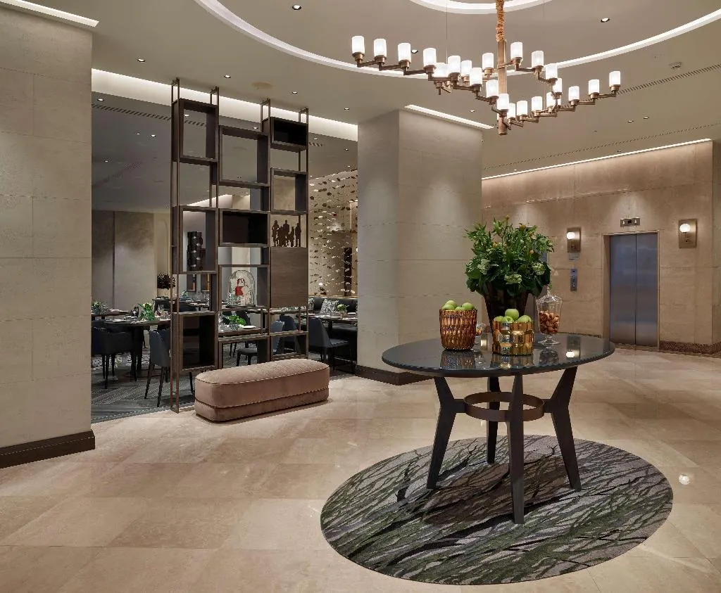 Lobby, Hilton Milan, Milan