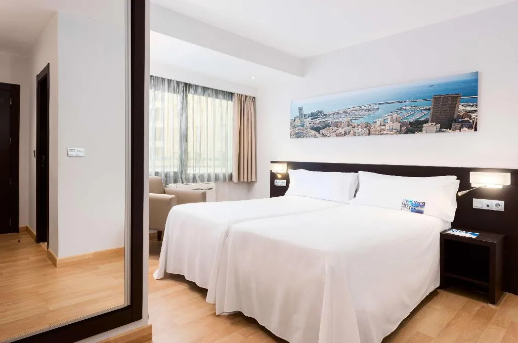 DOUBLE SINGLE USE STANDARD Room, Hotel Alicante Gran Sol Affiliated by Melia, Costa Blanca
