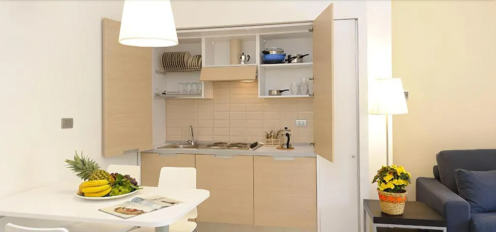 Room, Residence La Dolce Vita, Naples
