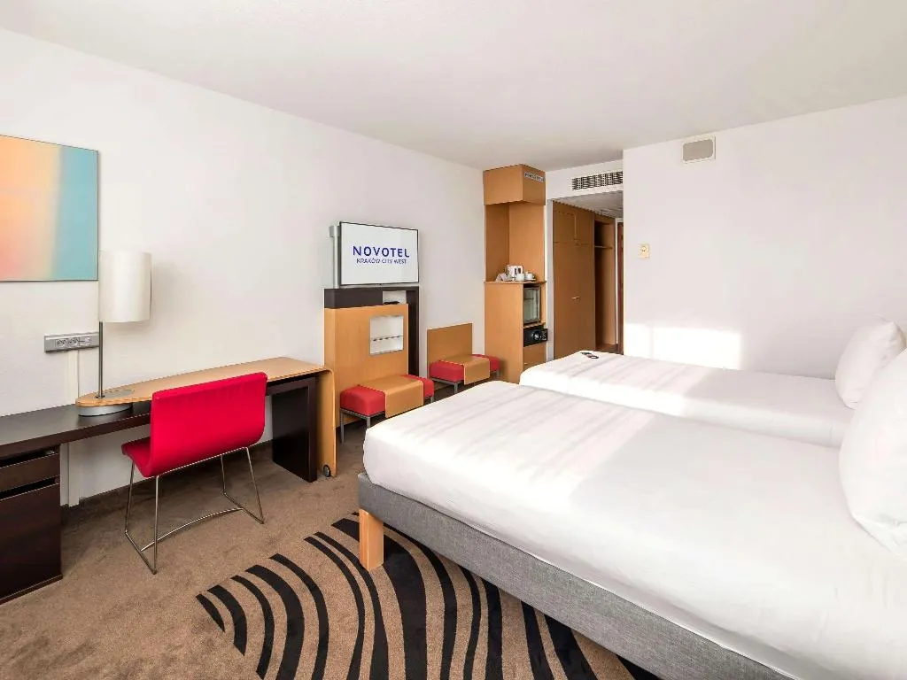 TWIN SUPERIOR Room, Novotel Krakow City West, Krakow