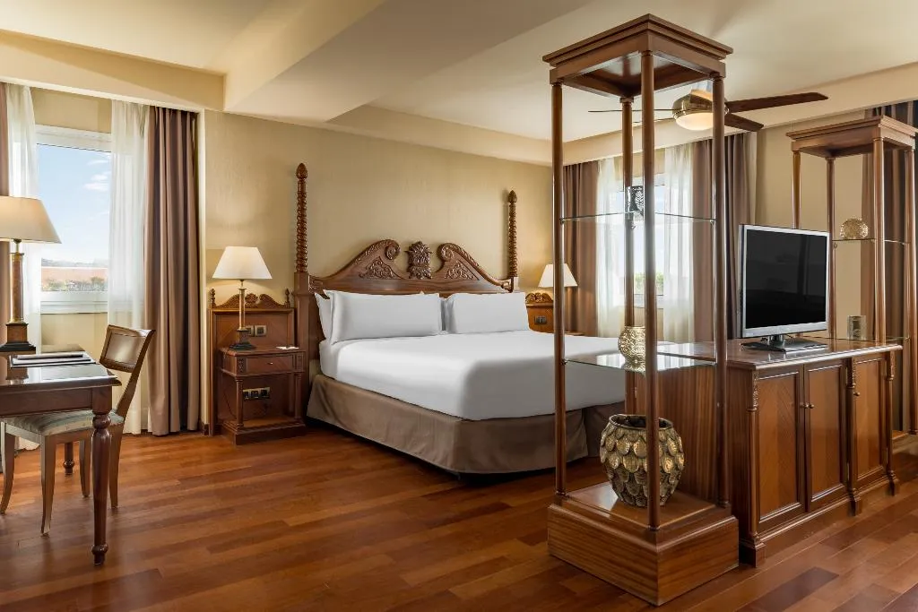 JUNIOR SUITE CAPACITY 1 Room, Elba Estepona Gran Hotel & Thalasso Spa, Costa Del Sol