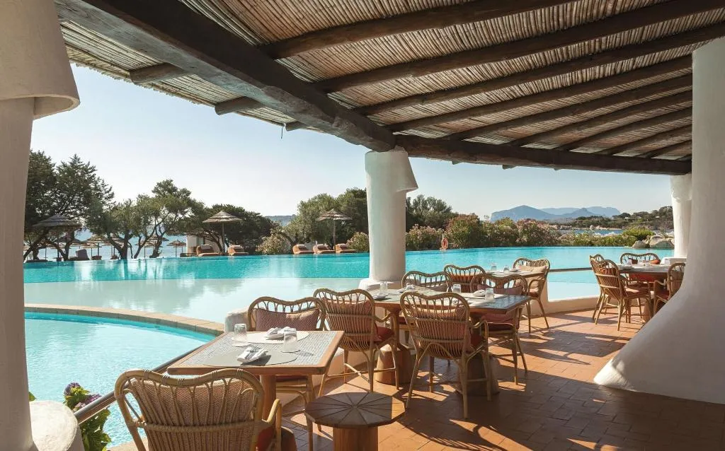 Bar, Romazzino, A Belmond Hotel, Costa Smeralda, Olbia