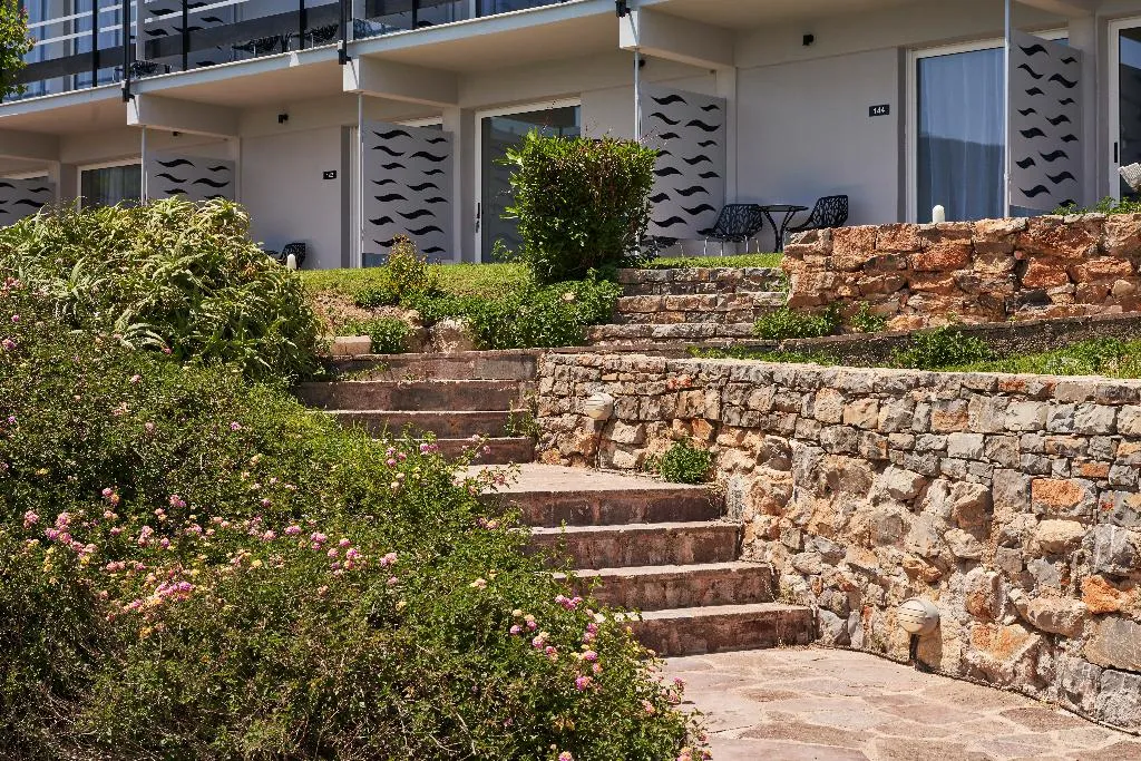 Double or Twin CLASSIC SEA VIEW Room, Xenia Poros Image, Athens