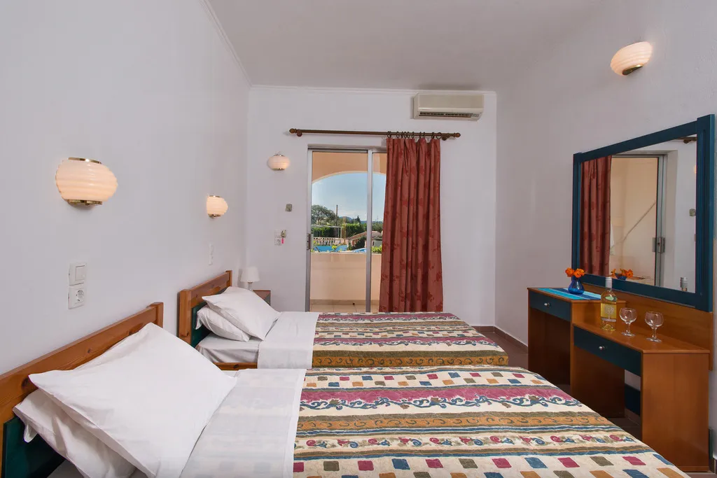 STUDIO CAPACITY 2 Room, Blue Lagoon by Estia, Corfu