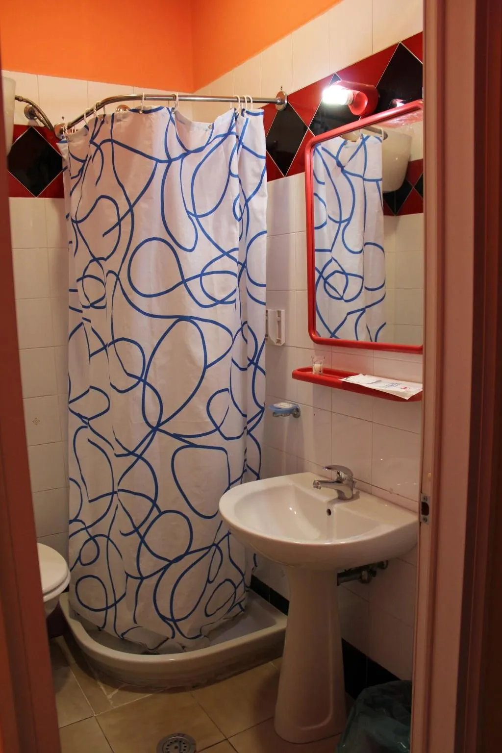 Room, Hotel Santuario Pompei, Naples