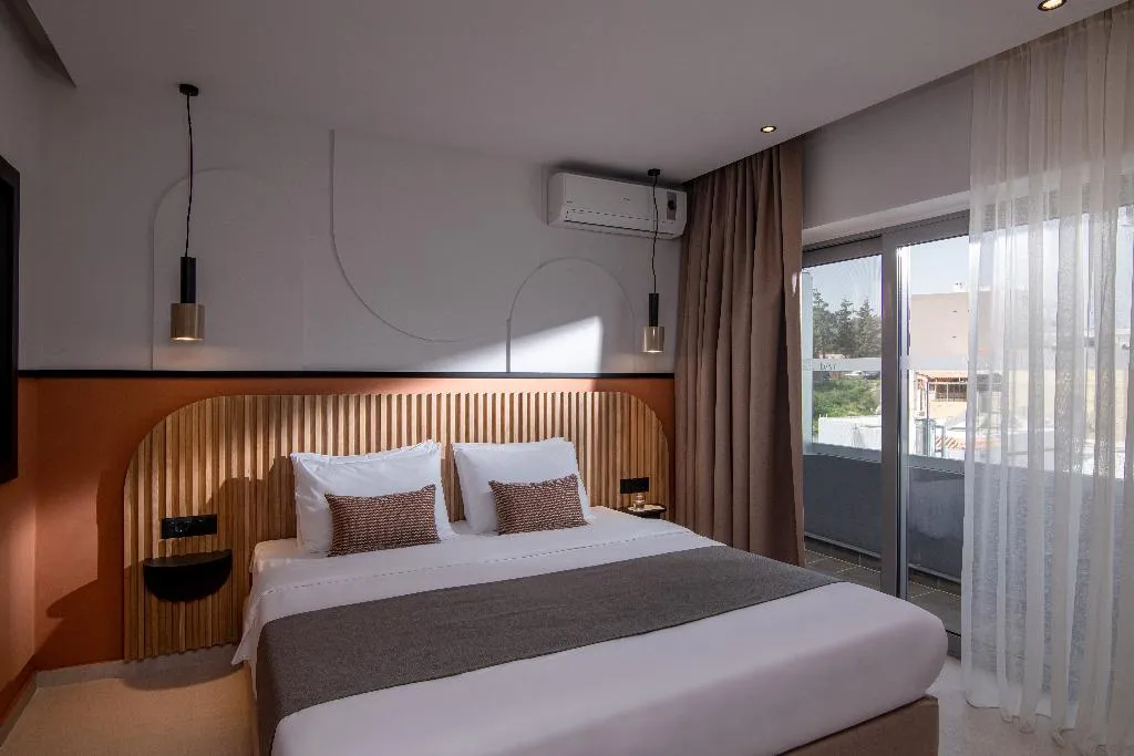 Double or Twin CLASSIC CITY VIEW Room, Mistral Bay, Crete