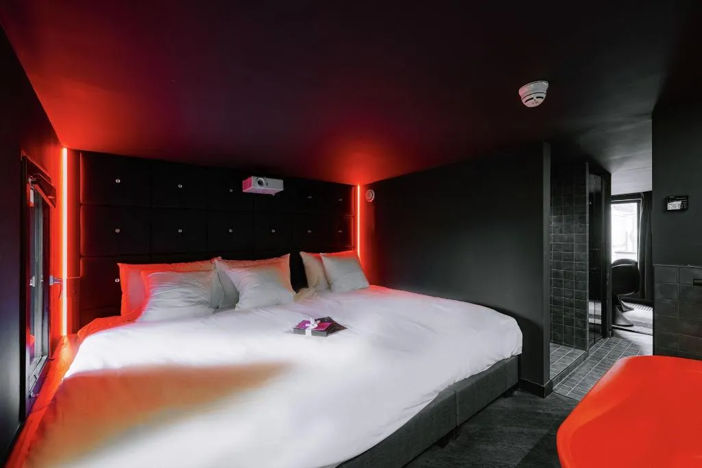 Room, Mr. Monkey Amsterdam, Amsterdam