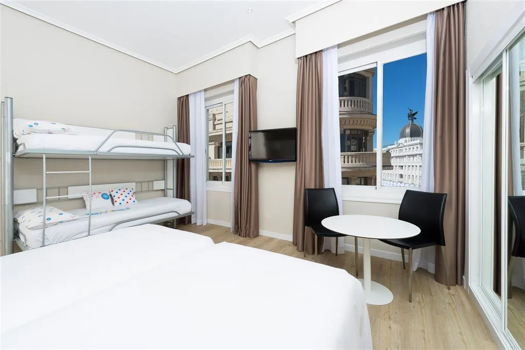 Room, Zel Madrid, Madrid